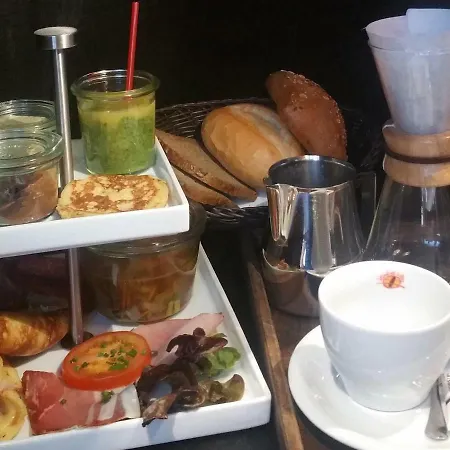 住宿加早餐酒店 Mondo's Kaffeehotel 特里尔